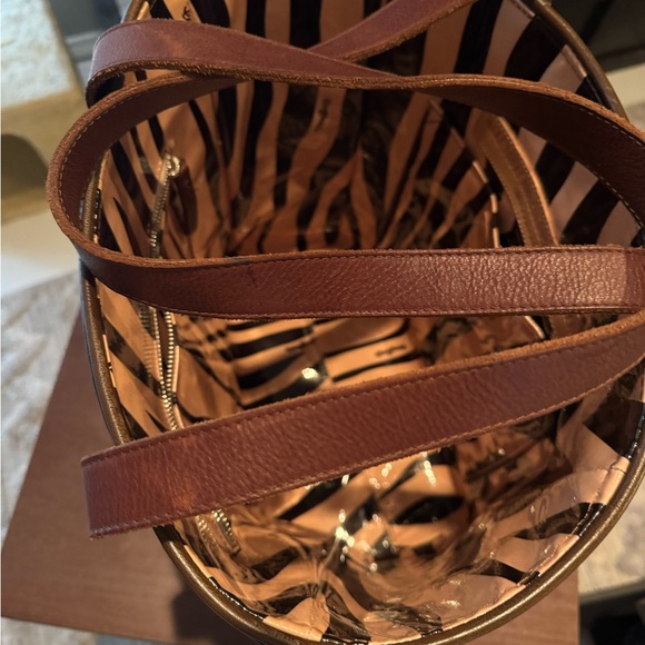 Consuela Navy Blue LEATHER RARE Classic Tote Beautiful Embroidery - Picture 7 of 15